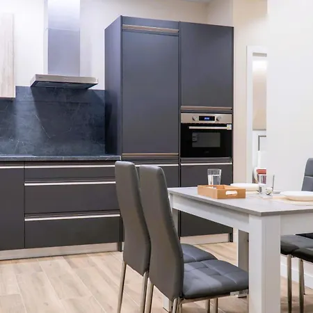 Dona Berenguela By Gaiarooms León