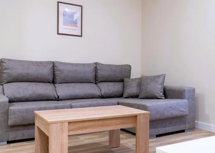 Dona Berenguela By Gaiarooms * 莱昂