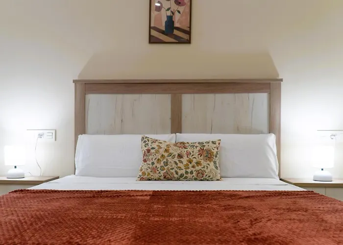 Dona Berenguela By Gaiarooms * 莱昂